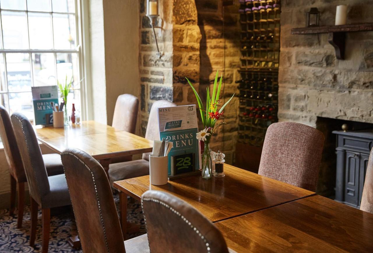 Castle Inn By Greene King Inns Bakewell Exteriör bild